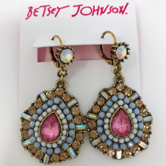 Betsey Johnson Jewelry - Betsey Johnson dangle earring crystal rhinestone